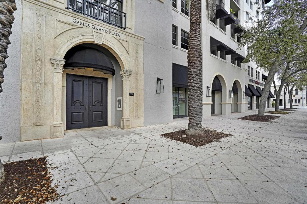 Dharma Home Suites Coral Gables At Gables Grand Plaza Miami Kültér fotó