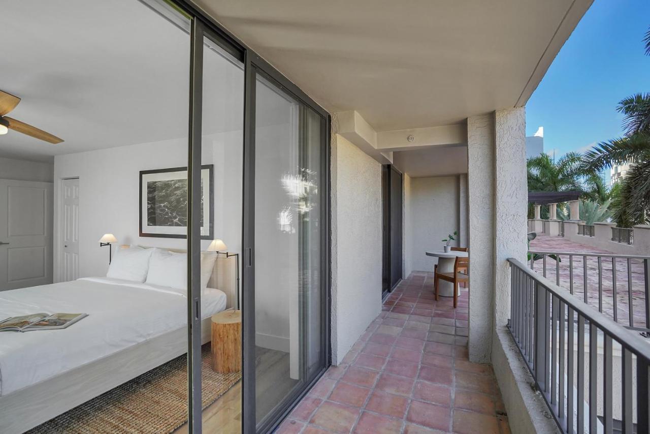 Dharma Home Suites Coral Gables At Gables Grand Plaza Miami Kültér fotó