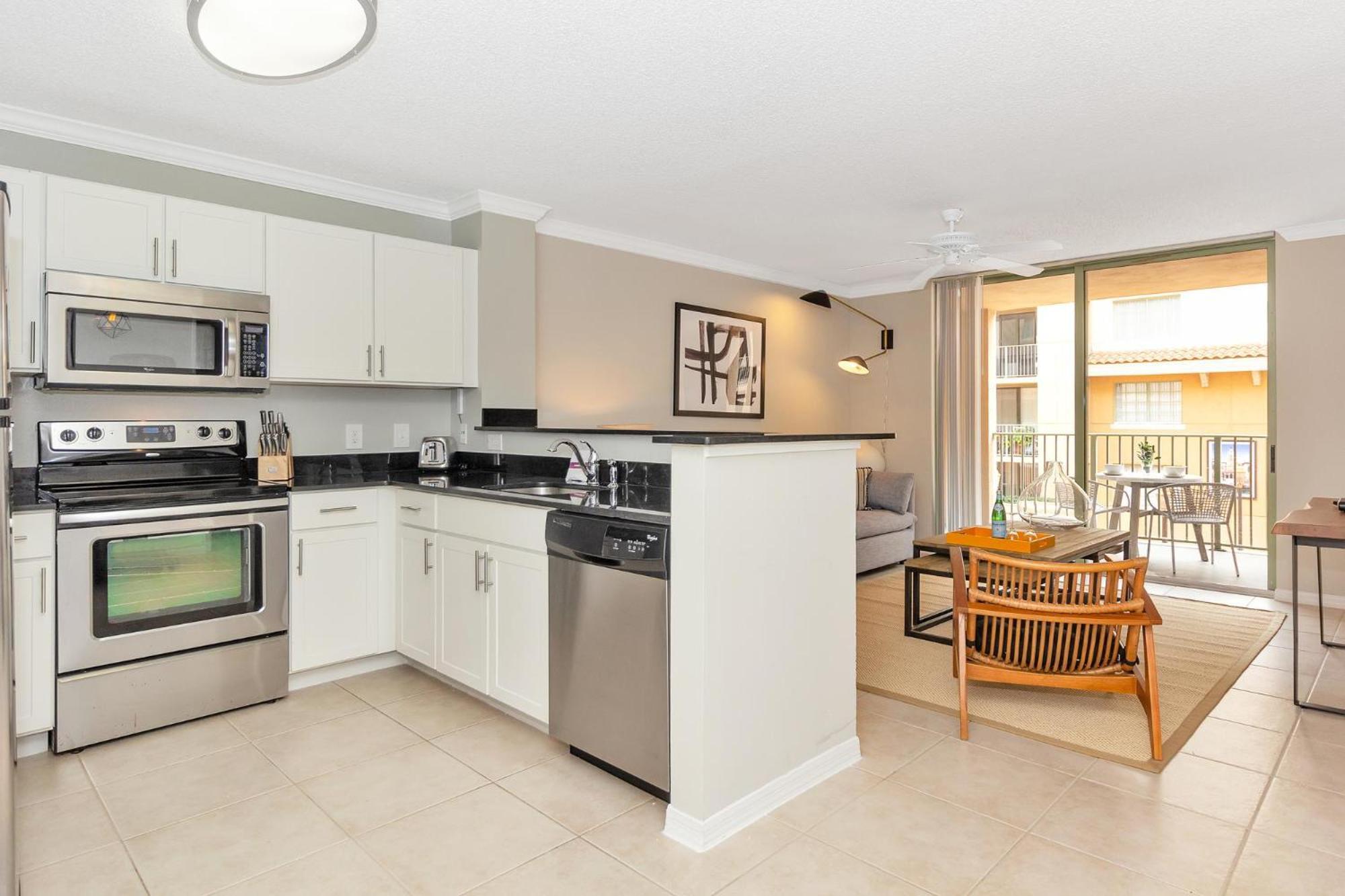 Dharma Home Suites Coral Gables At Gables Grand Plaza Miami Szoba fotó
