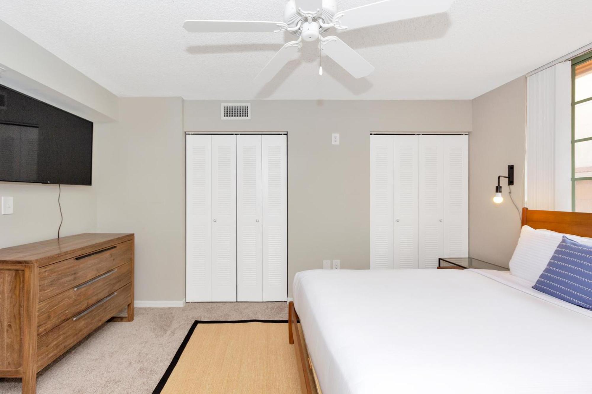 Dharma Home Suites Coral Gables At Gables Grand Plaza Miami Szoba fotó